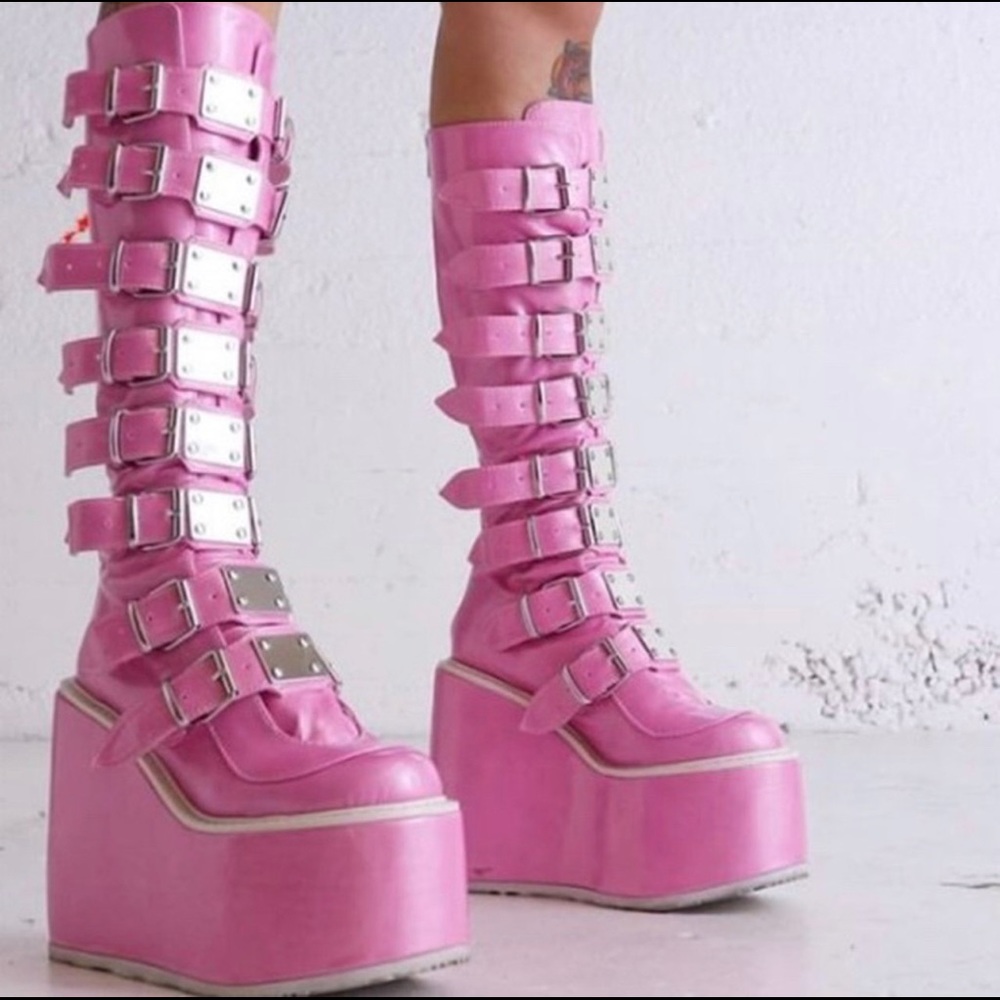 Demonia trinity pink platform boots RARE